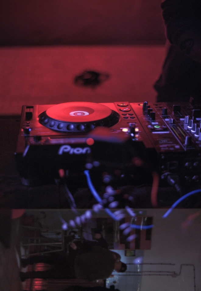 26 Border Collapse meets Shakhta, Karnola, Hranice